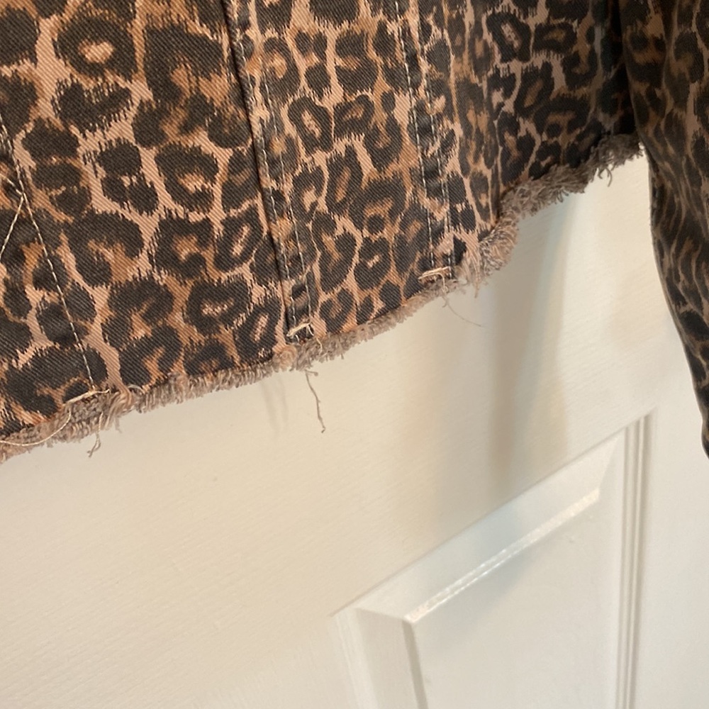Free People cropped denim leopard jacket M L XL - Picture 6 of 16